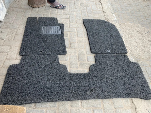 quality-floor-mats-for-all-cars-big-1