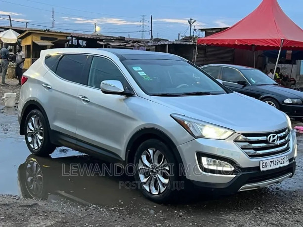 hyundai-santa-fe-2013-silver-big-2