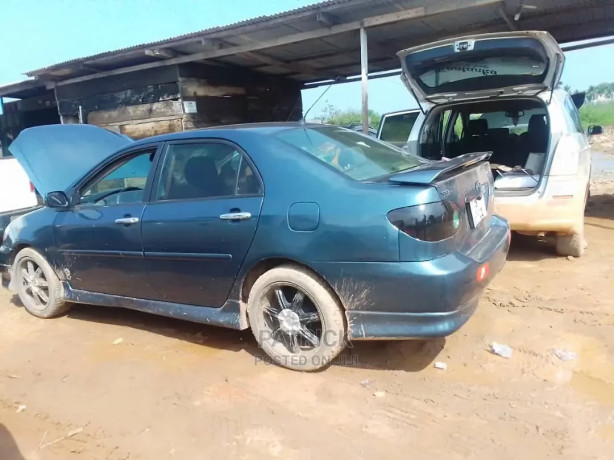 toyota-corolla-s-2006-burgundy-big-3