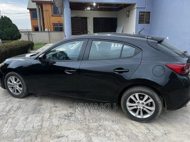 mazda-3-2014-black-big-1