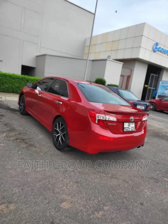 toyota-camry-2014-red-big-3