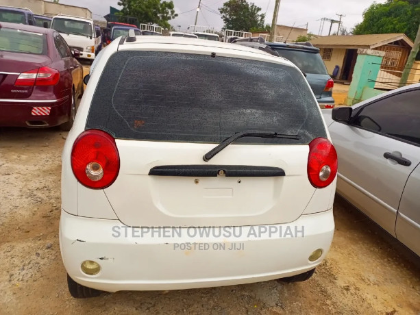 chevrolet-matiz-2010-white-big-1