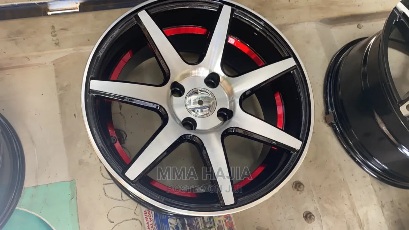 toyota-yaris-rim-15-4-holes-big-0