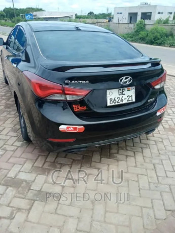 hyundai-elantra-2014-black-big-2