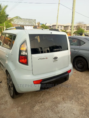 kia-soul-automatic-2011-silver-big-2