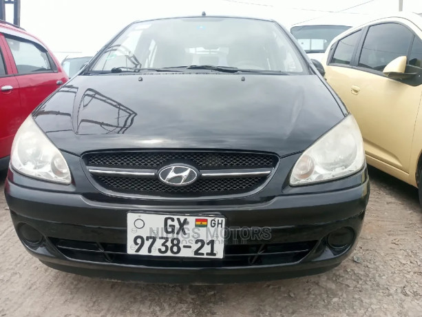 hyundai-getz-13-gls-2010-black-big-1