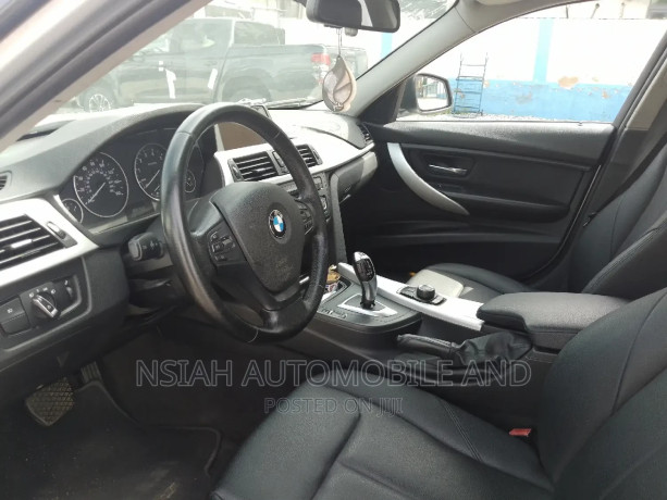 bmw-328i-2013-silver-big-2