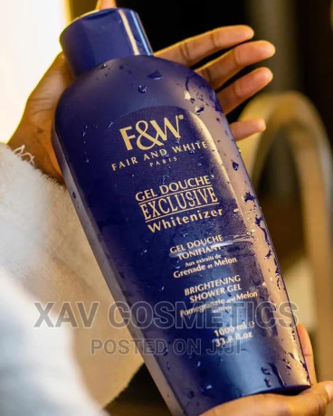 fair-white-exclusive-shower-gel-big-0