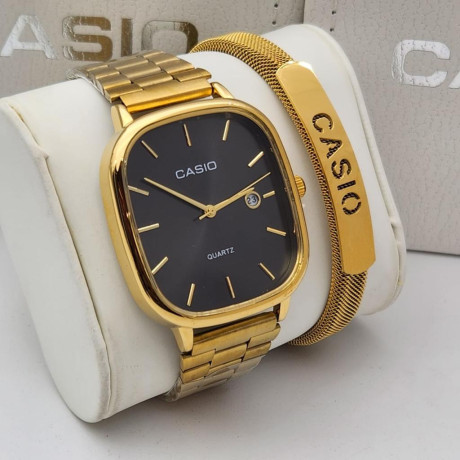 casio-watch-big-1