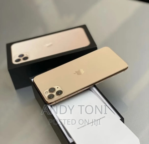 apple-iphone-11-pro-max-256-gb-gold-big-1