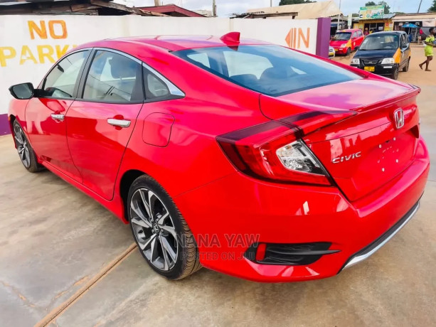 honda-civic-touring-sedan-2020-red-big-2