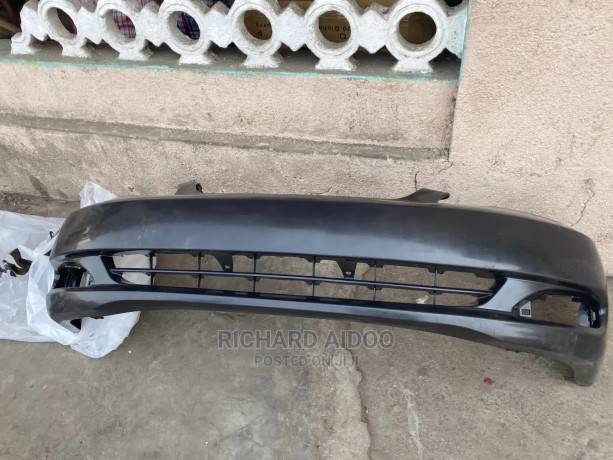 toyota-corolla-200306-front-bumper-available-big-4