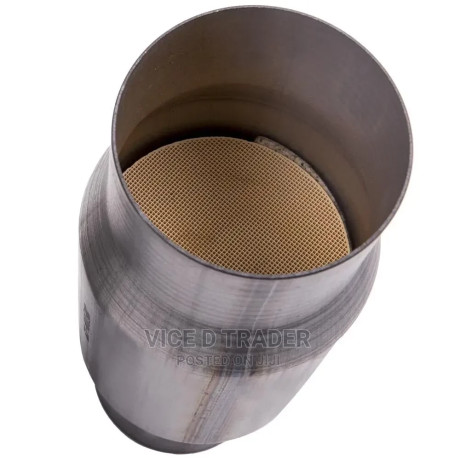 universal-25-inout-high-flow-performance-catalytic-conver-big-0