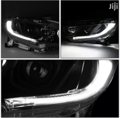 honda-civic-headlight-big-1