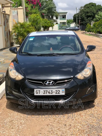 hyundai-elantra-2013-black-big-0