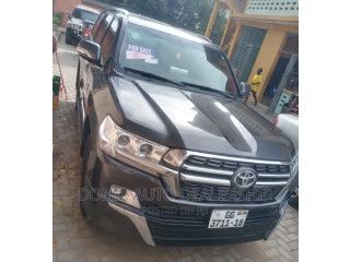 Toyota Land Cruiser 4.5 V8 GX-R 2013 Gray