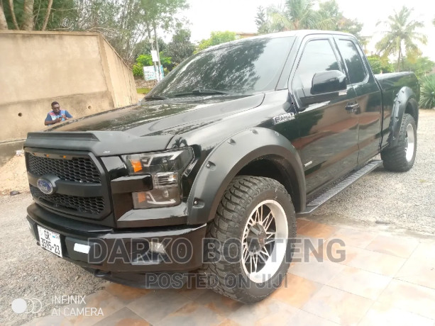 ford-f-150-2015-black-big-0