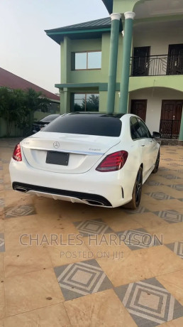 mercedes-benz-c300-2016-white-big-0