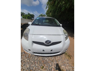 Toyota Vitz 1.3 FWD 3dr 2011 White