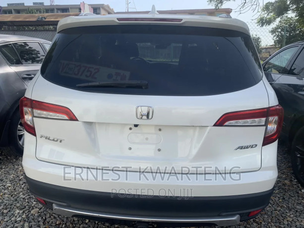 honda-pilot-ex-l-2021-white-big-3