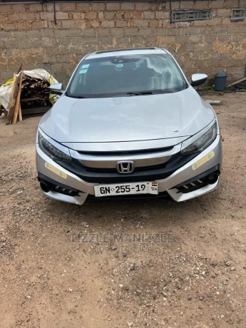 honda-accord-touring-2018-silver-big-1