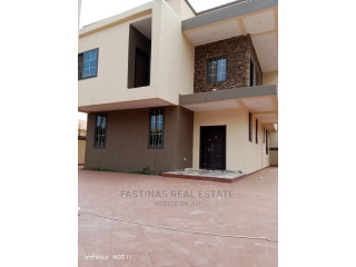 4 Bedroom Self Compound for Rent at Pantang Hospital Road