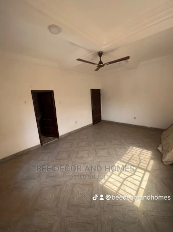 3bdrm-apartment-in-bee-decor-and-homes-abokobi-for-rent-big-4