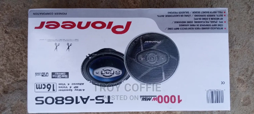 car-speakers-pioneer-640maxwatt-big-1