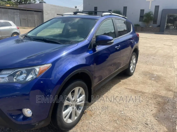 toyota-rav4-2015-blue-big-1