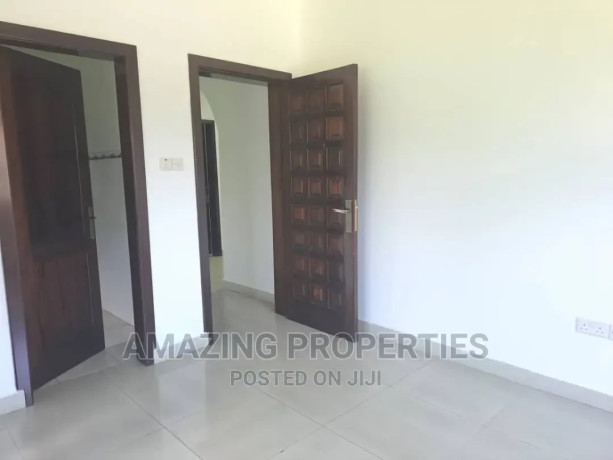 6bdrm-house-in-cantonments-for-rent-big-3