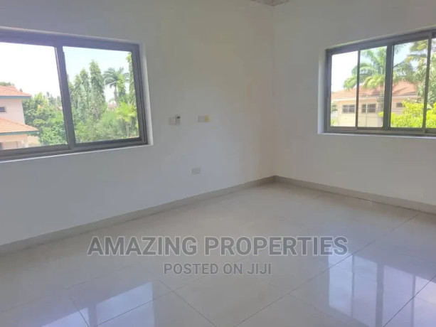 6bdrm-house-in-cantonments-for-rent-big-2