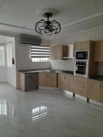 6bdrm-house-in-cantonment-cantonments-for-rent-big-2