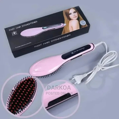 brush-ceramic-hair-straightener-hair-straightener-big-0