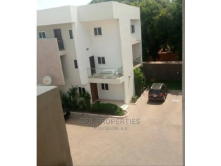 4bdrm House in Cantonment, Cantonments for rent