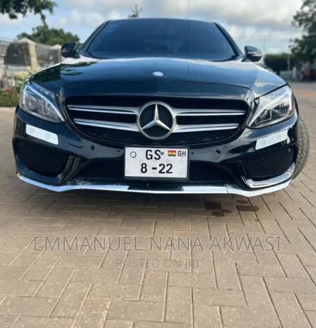 mercedes-benz-c300-2017-black-big-0