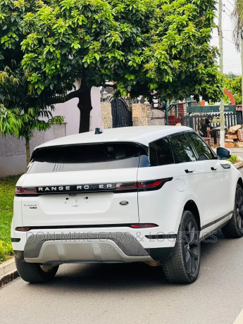 land-rover-range-rover-evoque-se-awd-2020-white-big-4