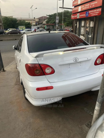 toyota-corolla-s-2007-white-big-1