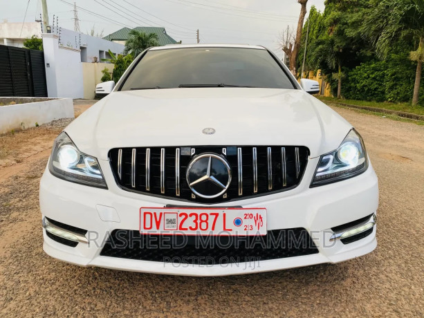 mercedes-benz-c250-2014-white-big-2