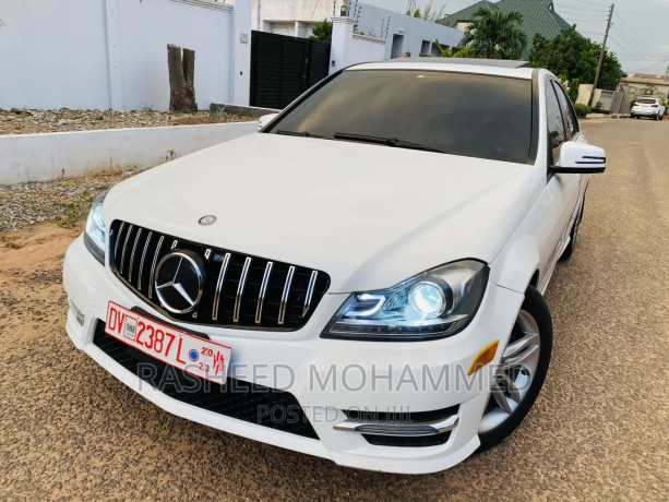 mercedes-benz-c250-2014-white-big-0