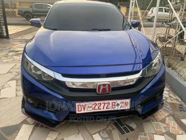 honda-civic-2017-blue-big-0