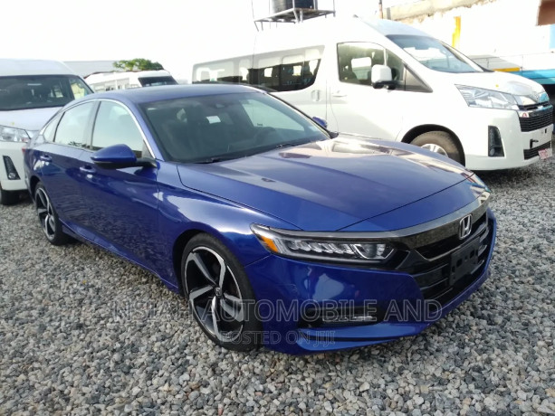 honda-accord-sport-20t-2020-blue-big-4