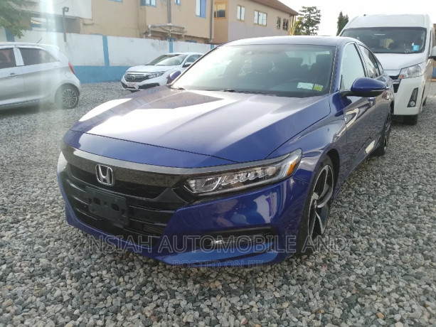 honda-accord-sport-20t-2020-blue-big-3