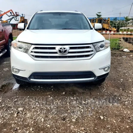 toyota-highlander-limited-35l-4wd-2013-white-big-0