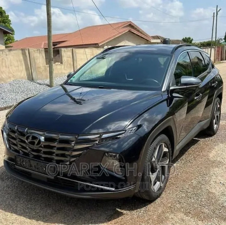 hyundai-tucson-sel-2022-black-big-2