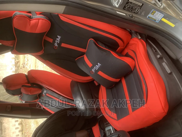 black-and-red-original-seat-cover-big-2