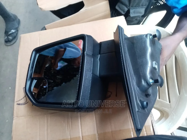 ford-f-150-side-mirror-big-3