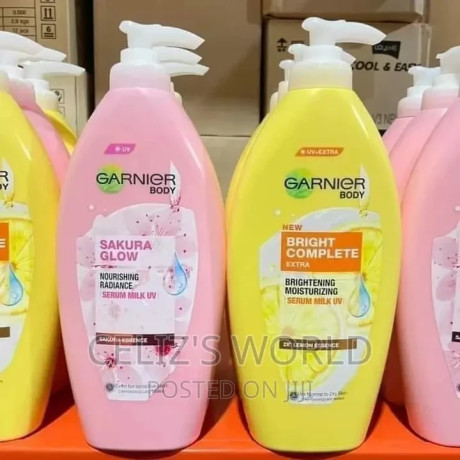 garnier-sakura-glow-and-bright-complete-extra-body-lotions-big-0