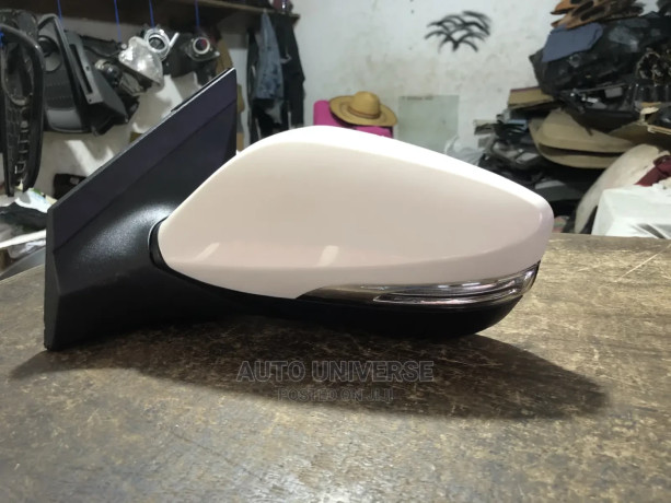 hyundai-accent-side-mirror-replacement-from-2012-to-2017-big-0