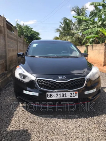 kia-forte-ex-sedan-2015-black-big-0