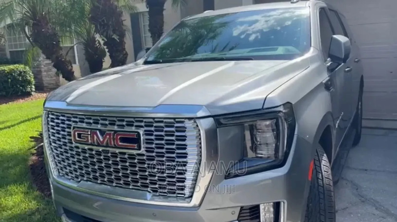 new-gmc-yukon-2023-gray-big-1